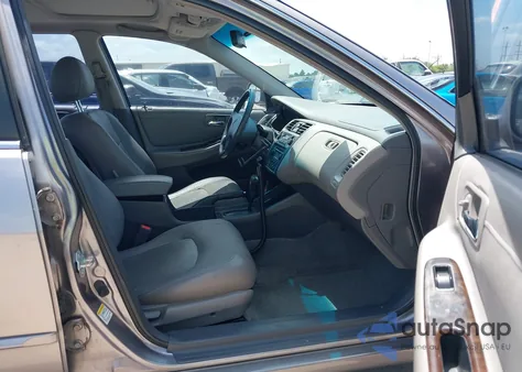 2000 Honda Accord 3.0 Ex из США, поврежденный, VIN 1HGCG1653YA049380